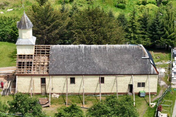 Obra de emergencia Iglesia de Llau llao