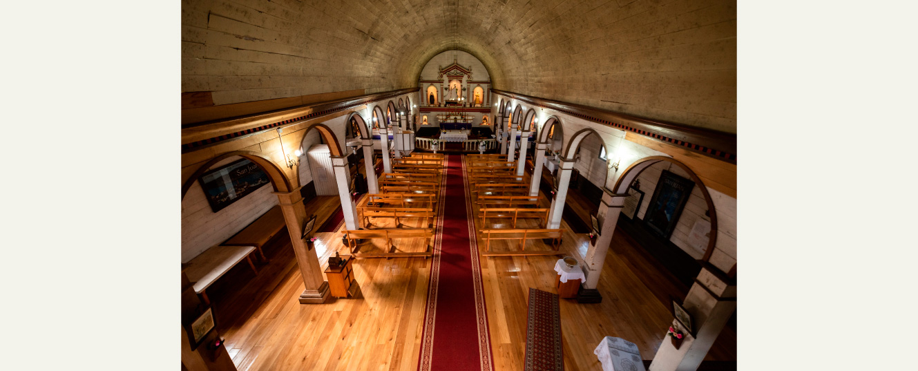 interior iglesia de san juan